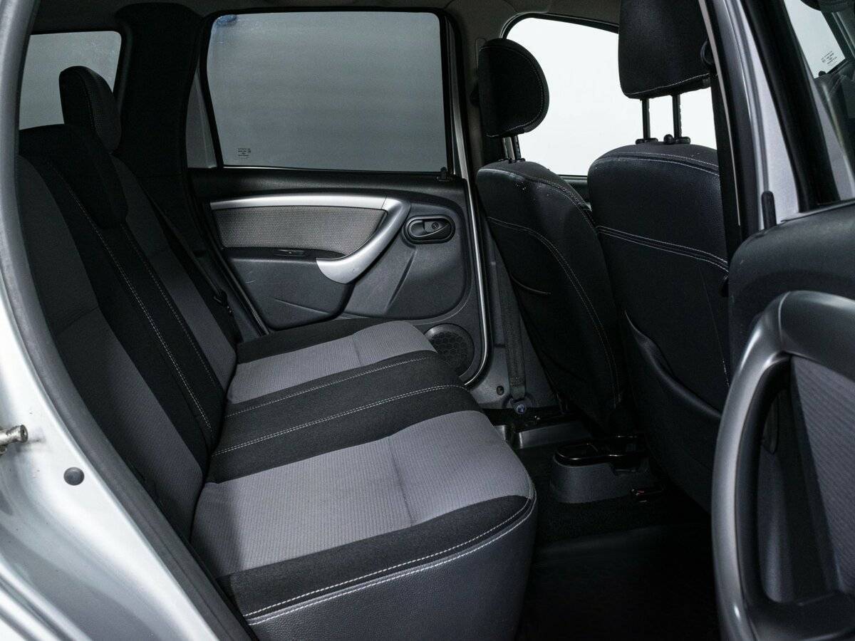 Купить Renault Duster с пробегом. Фото: #8