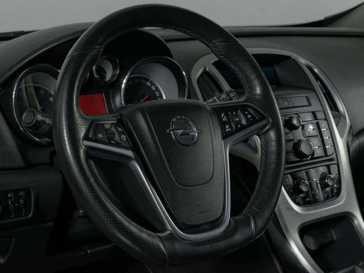 Купить Opel Astra с пробегом. Фото: #13