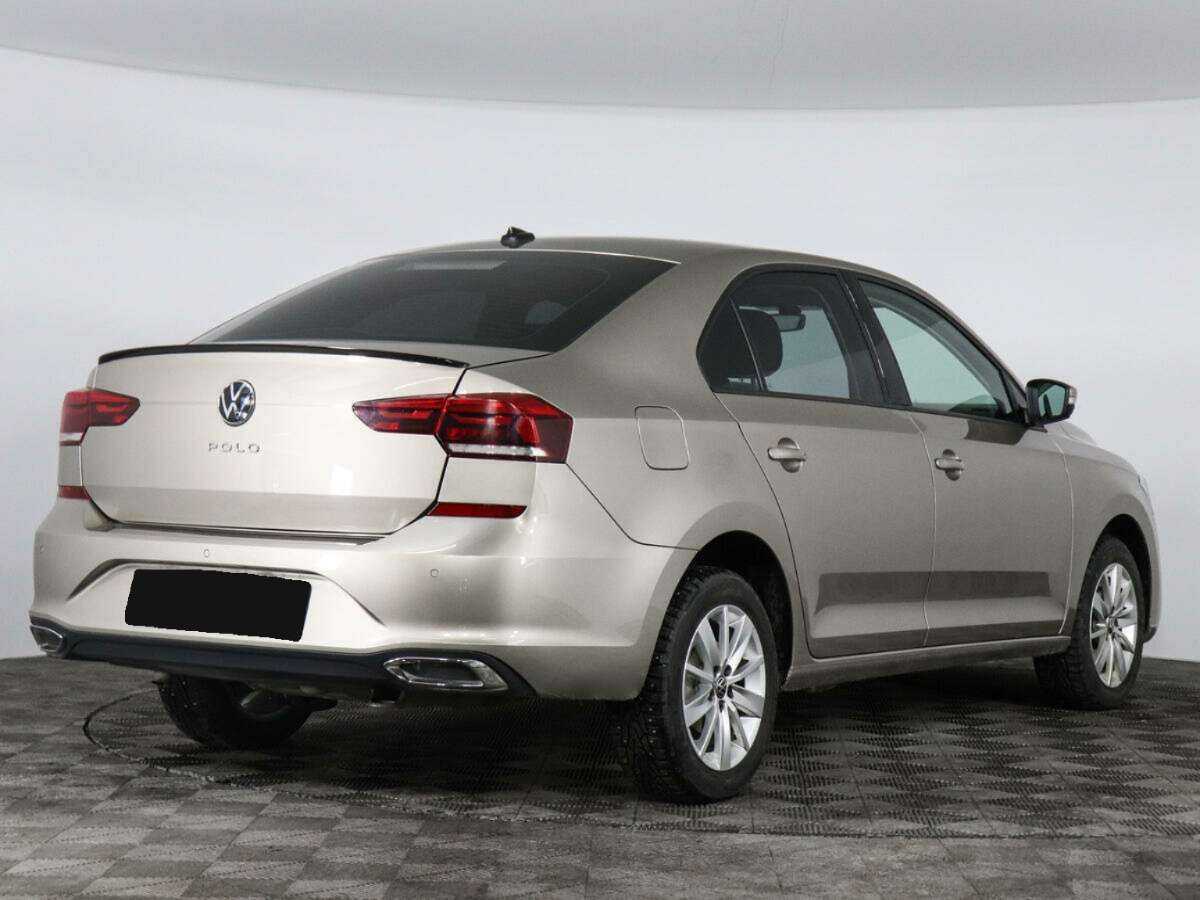 Купить Volkswagen Polo с пробегом. Фото: #4