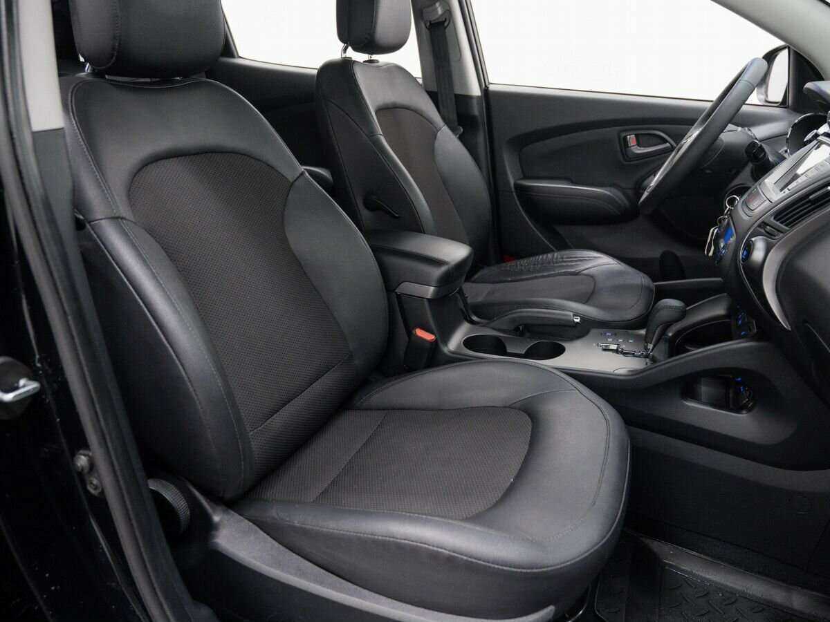 Купить Hyundai ix35 с пробегом. Фото: #8
