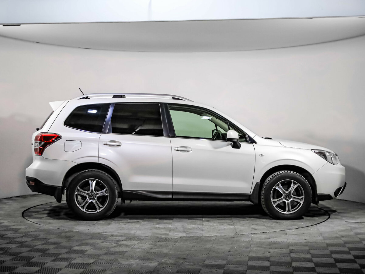 Купить Subaru Forester с пробегом. Фото: #3