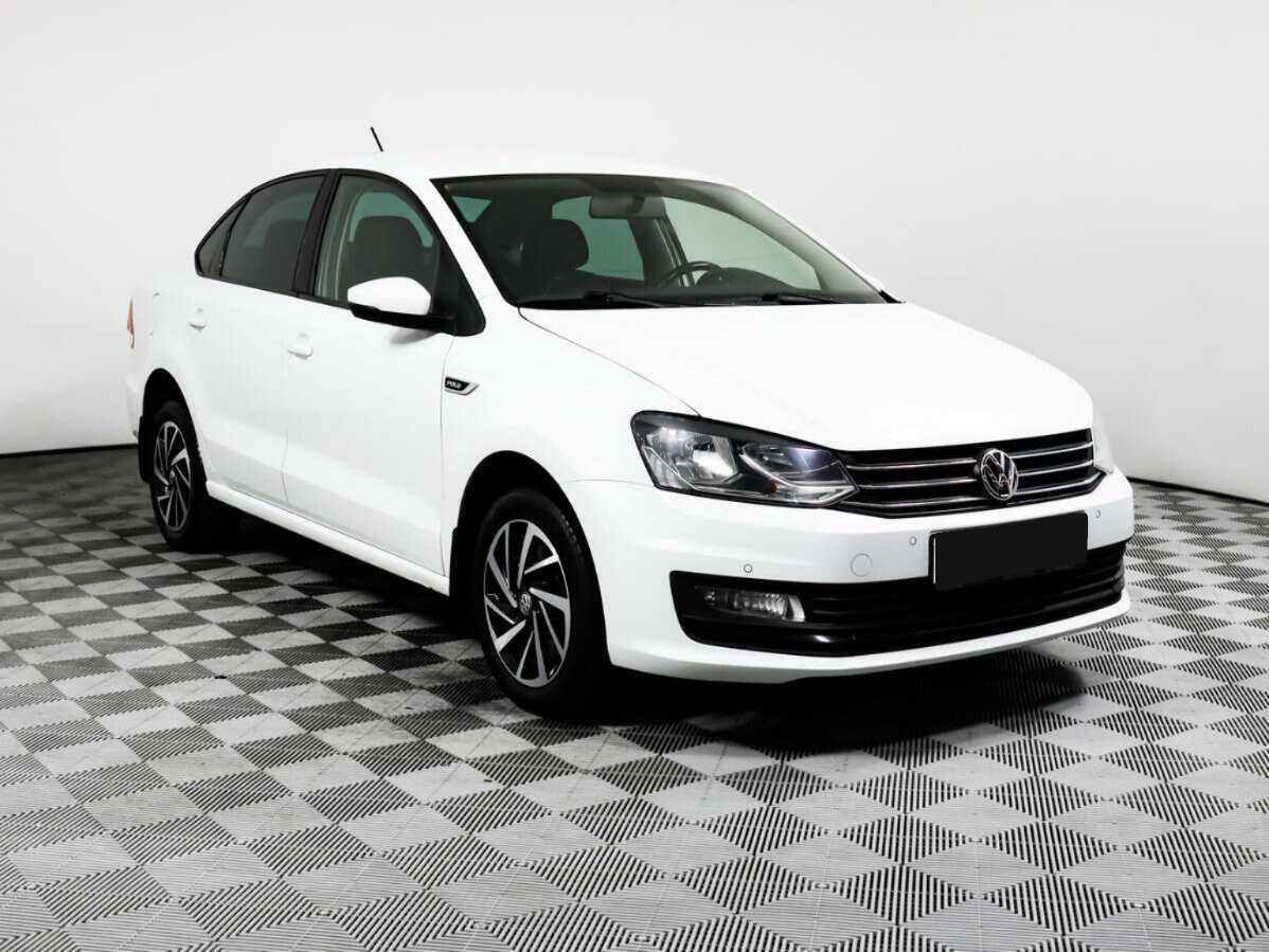 Купить Volkswagen Polo с пробегом. Фото: #2