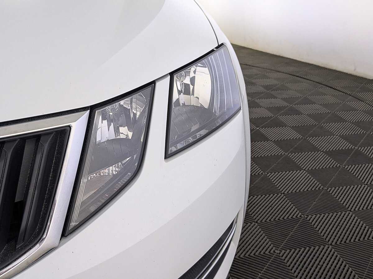 Купить Skoda Octavia с пробегом. Фото: #10