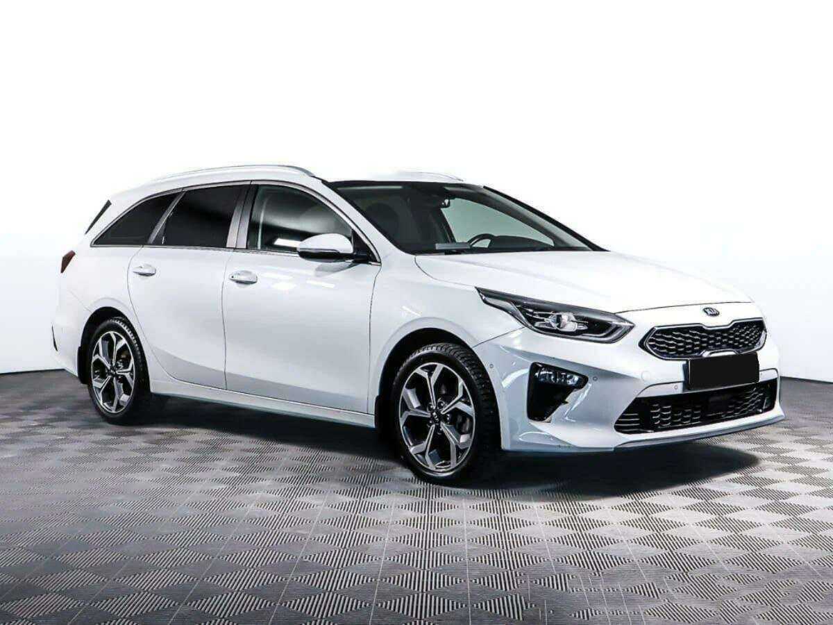 Купить Kia Ceed с пробегом. Фото: #2