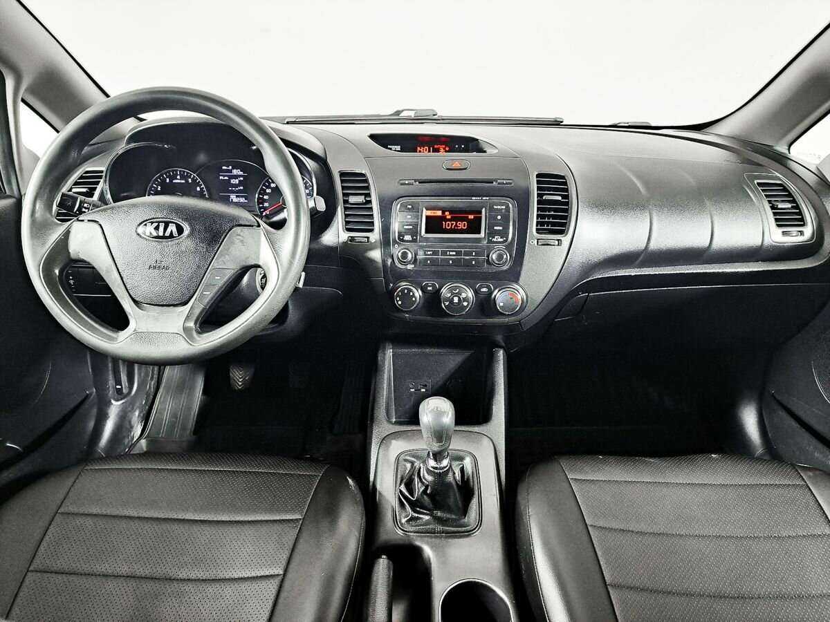 Купить Kia Cerato с пробегом. Фото: #9