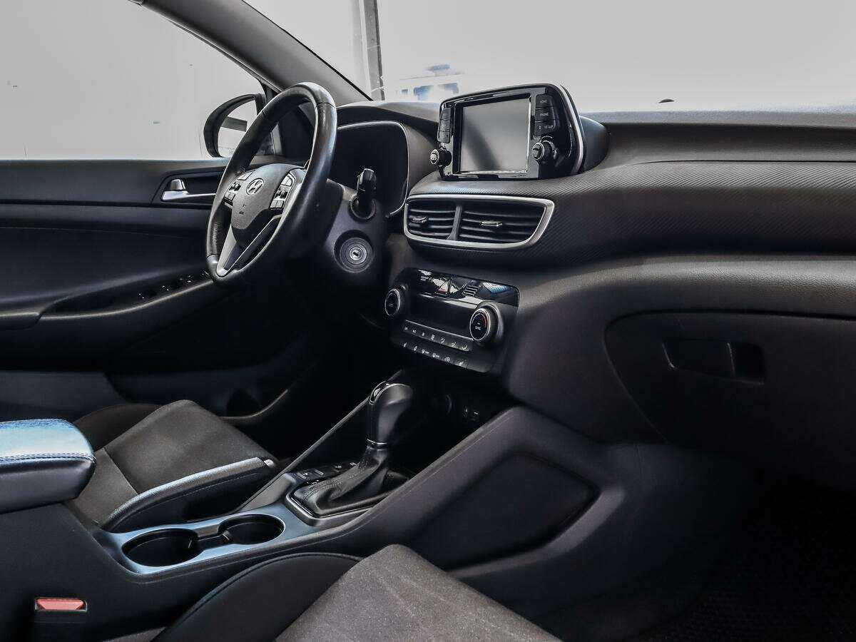 Купить Hyundai Tucson с пробегом. Фото: #9