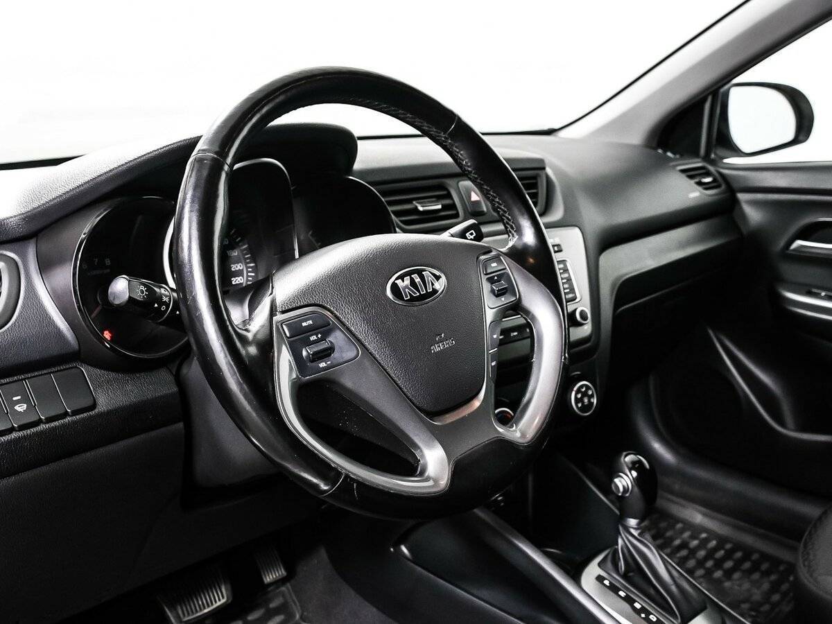 Купить Kia Rio с пробегом. Фото: #9