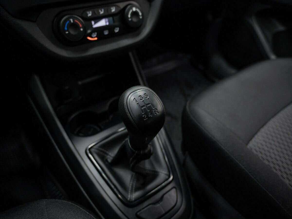 Купить Lada (ВАЗ) Vesta с пробегом. Фото: #14