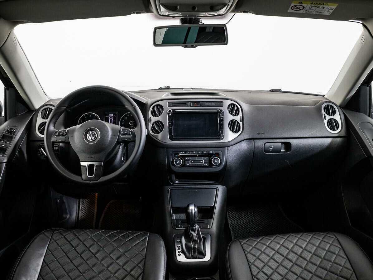 Купить Volkswagen Tiguan с пробегом. Фото: #10