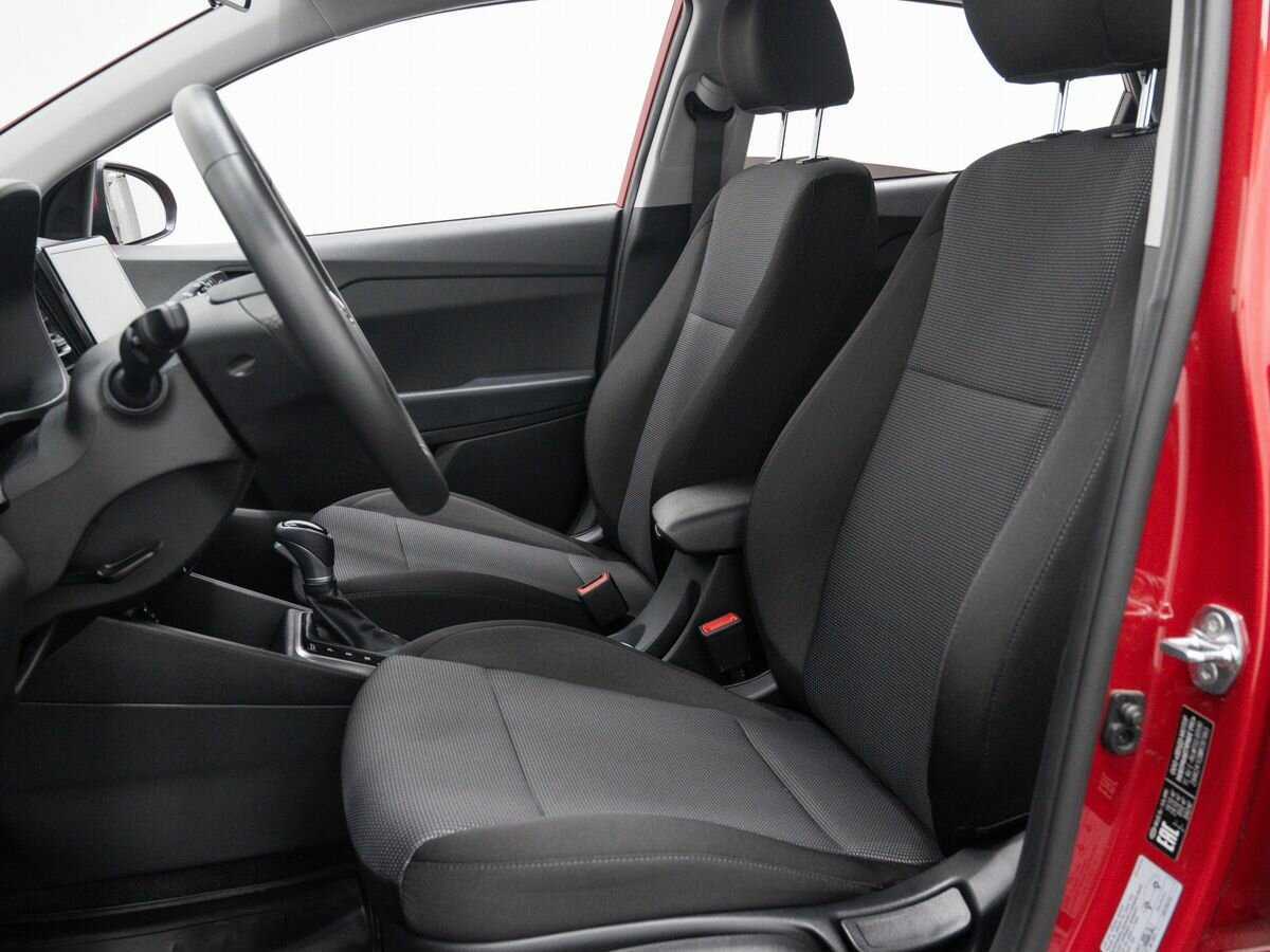 Купить Hyundai Solaris с пробегом. Фото: #13