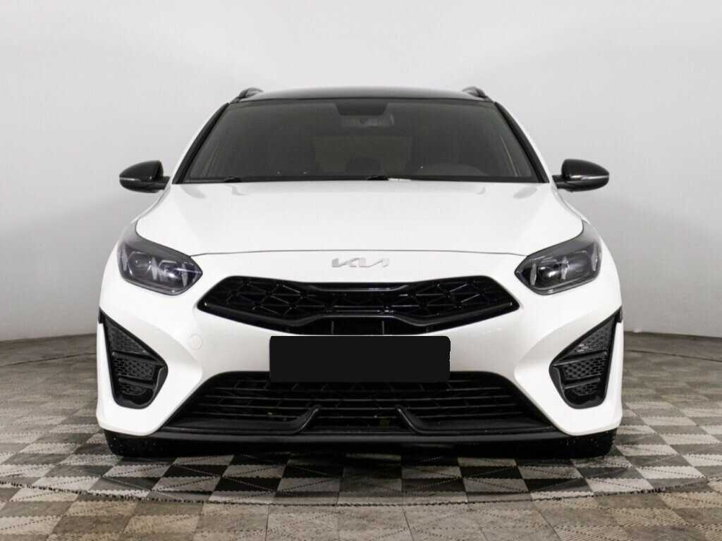 Купить Kia Ceed с пробегом. Фото: #1