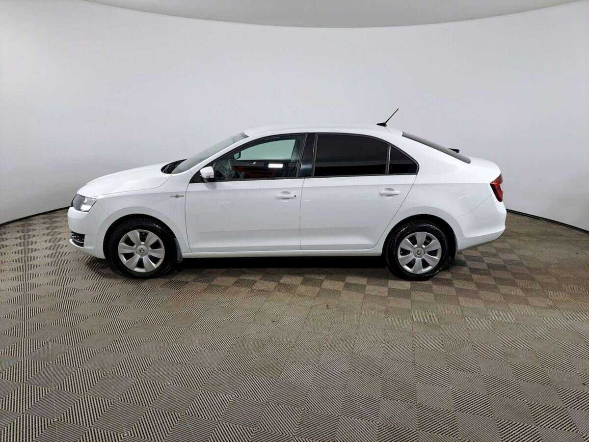 Купить Skoda Rapid с пробегом. Фото: #7