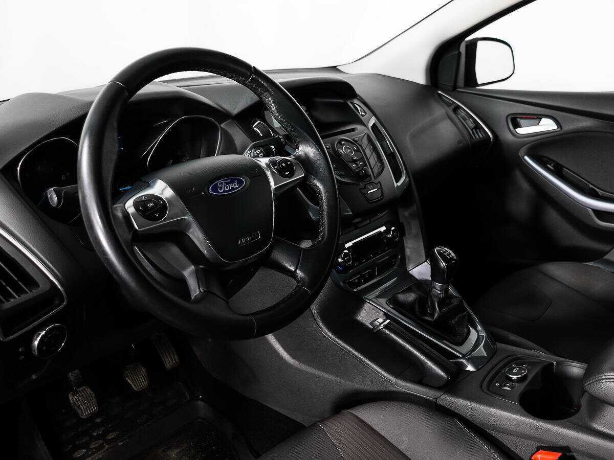 Купить Ford Focus с пробегом. Фото: #8