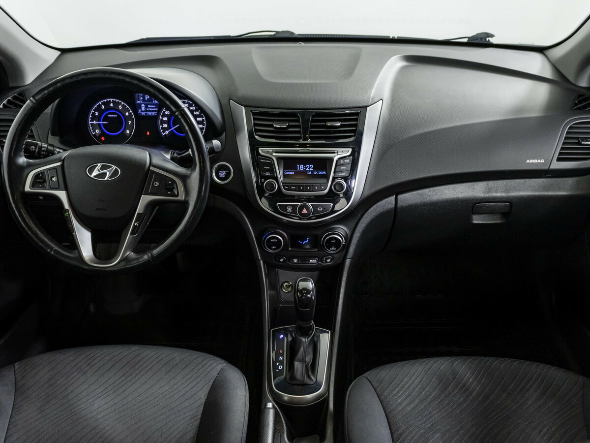 Купить Hyundai Solaris с пробегом. Фото: #11