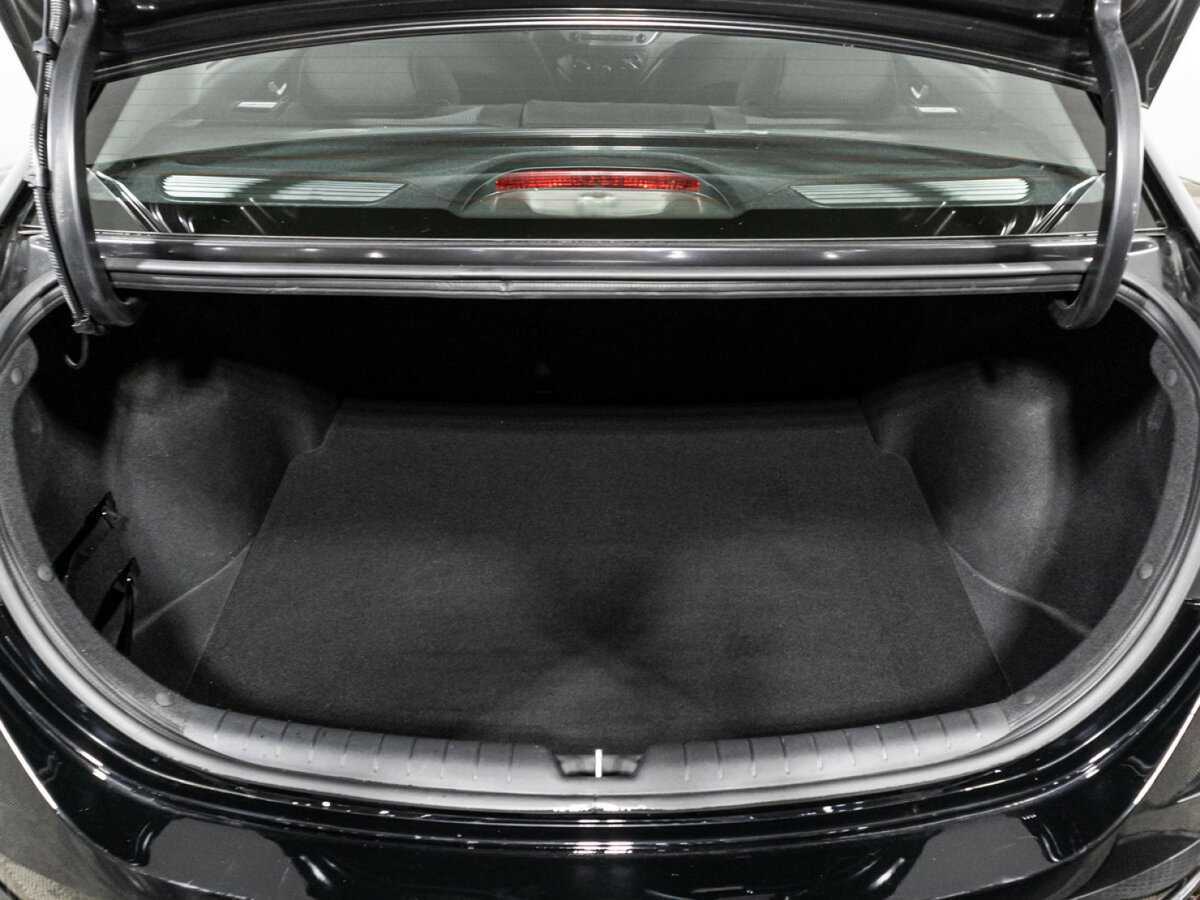 Купить Hyundai Solaris с пробегом. Фото: #14