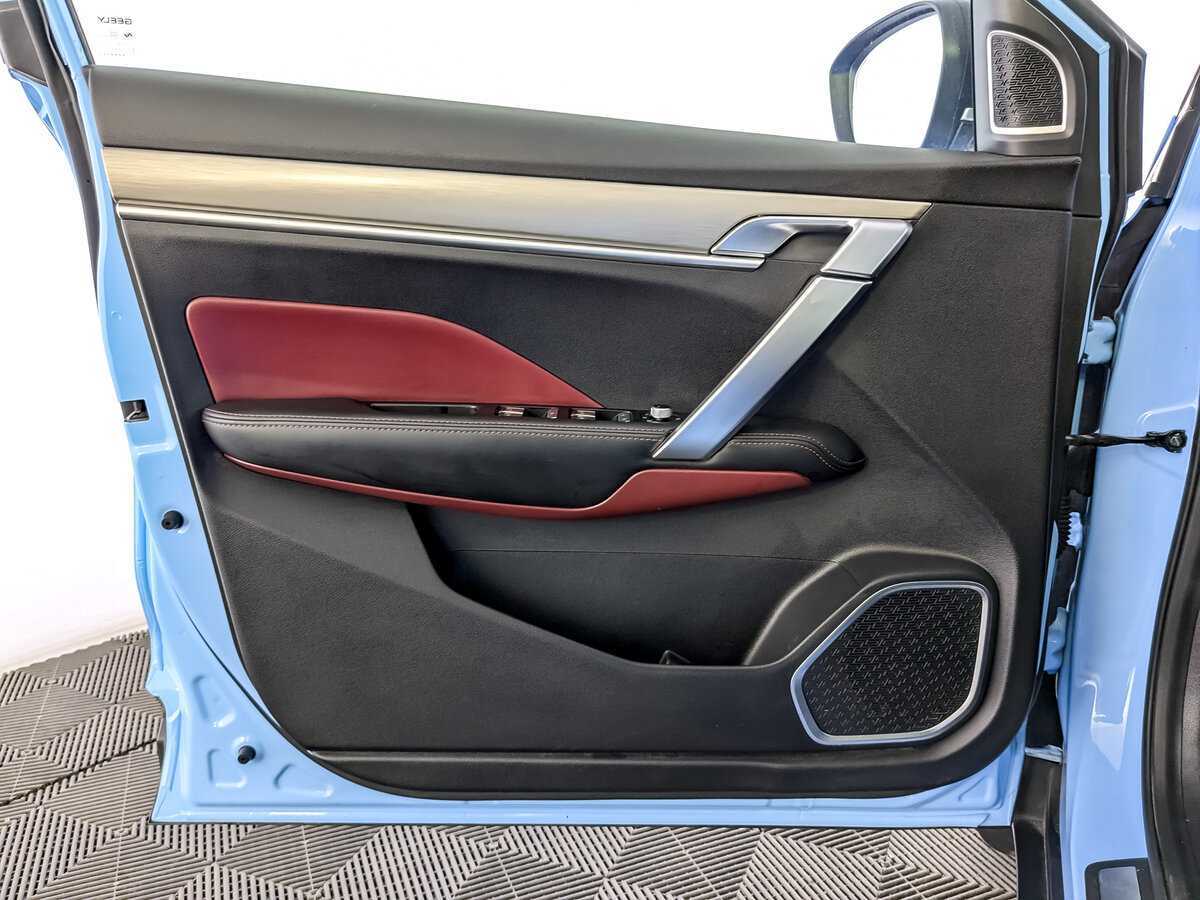 Купить Geely Coolray с пробегом. Фото: #18