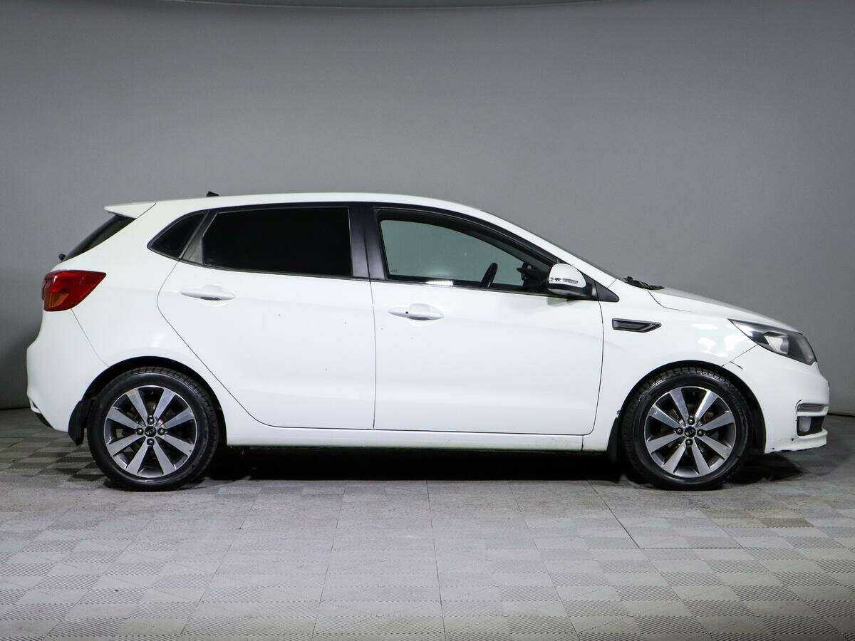 Купить Kia Rio с пробегом. Фото: #2