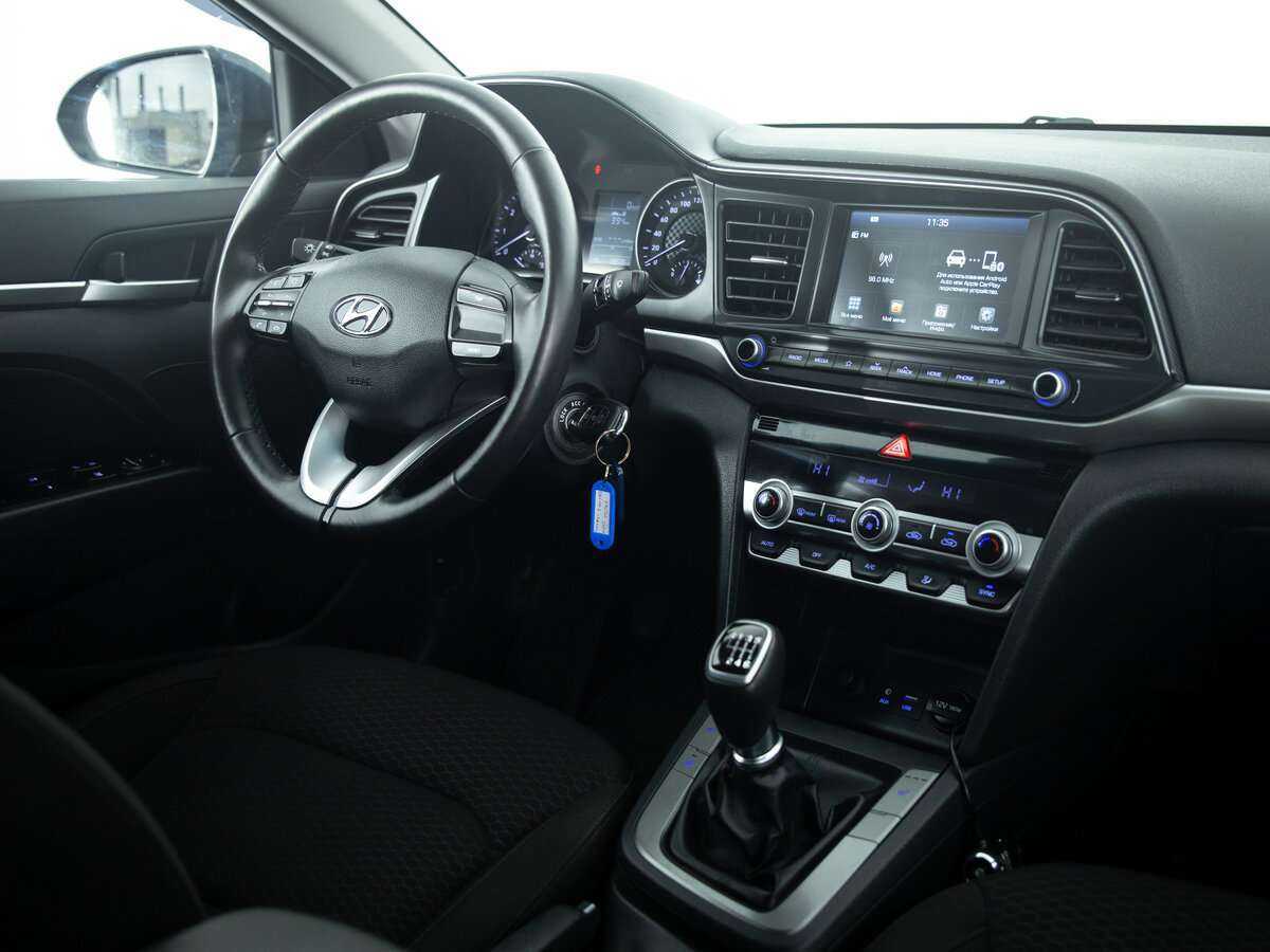 Купить Hyundai Elantra с пробегом. Фото: #12
