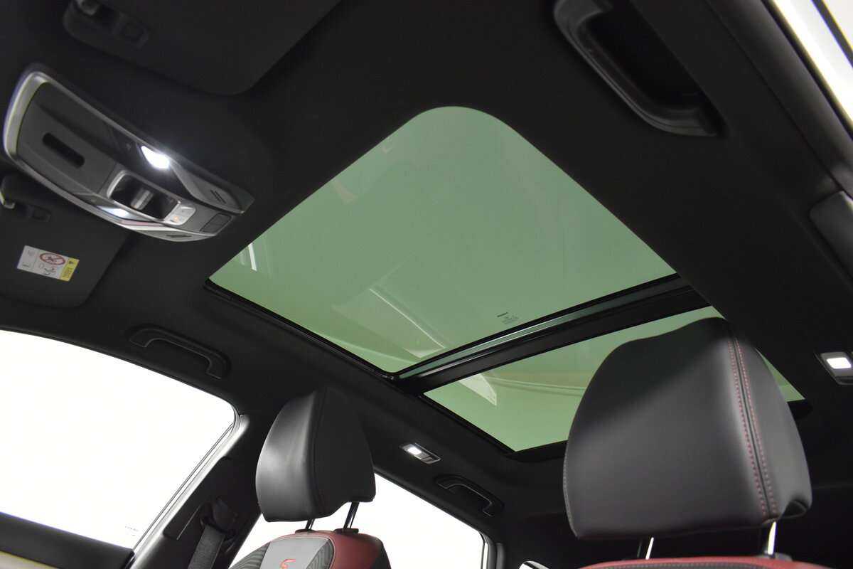 Купить Geely Coolray с пробегом. Фото: #7