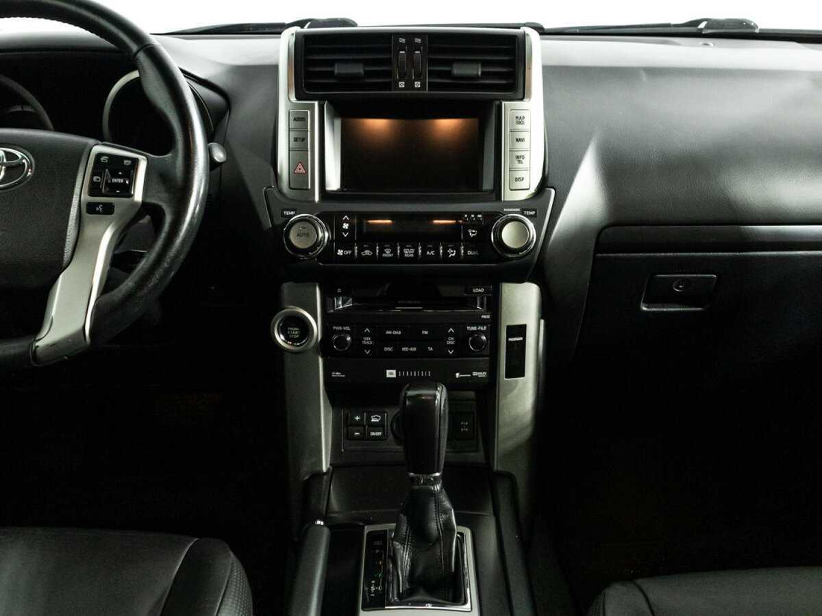 Купить Toyota Land Cruiser Prado с пробегом. Фото: #12