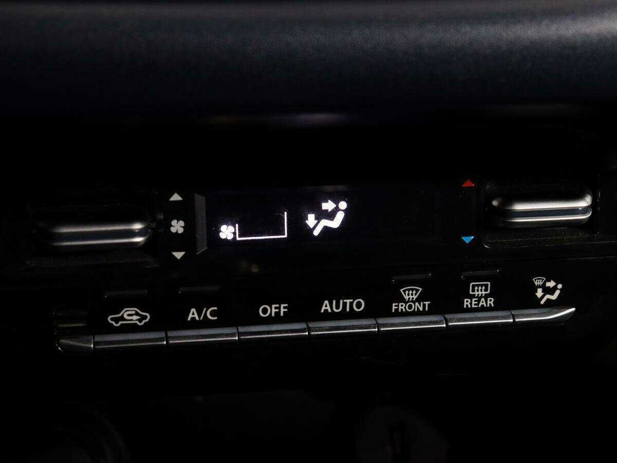 Купить Suzuki Baleno с пробегом. Фото: #21