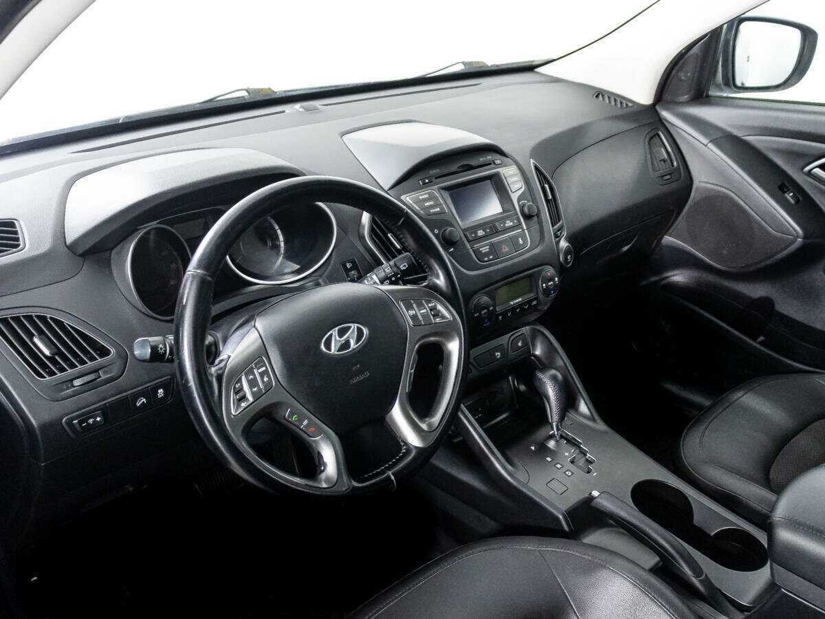 Купить Hyundai ix35 с пробегом. Фото: #10