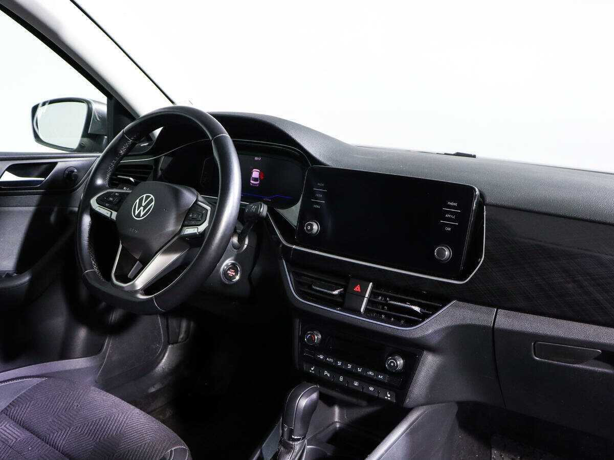 Купить Volkswagen Polo с пробегом. Фото: #8