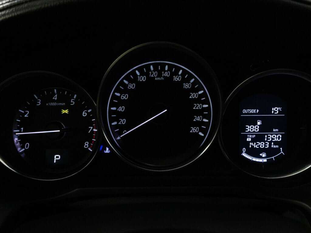 Купить Mazda 6 с пробегом. Фото: #11