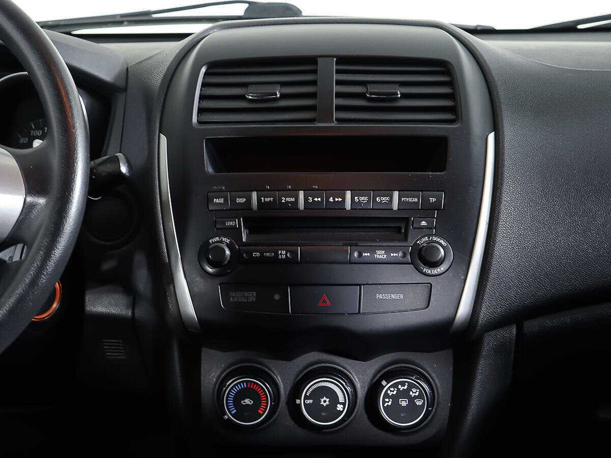 Купить Mitsubishi ASX с пробегом. Фото: #11
