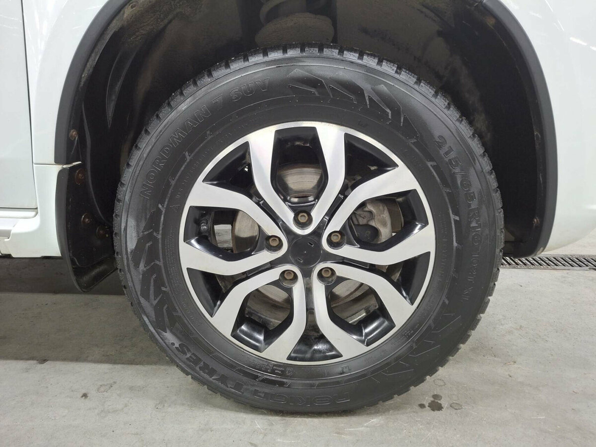 Купить Nissan Terrano с пробегом. Фото: #16