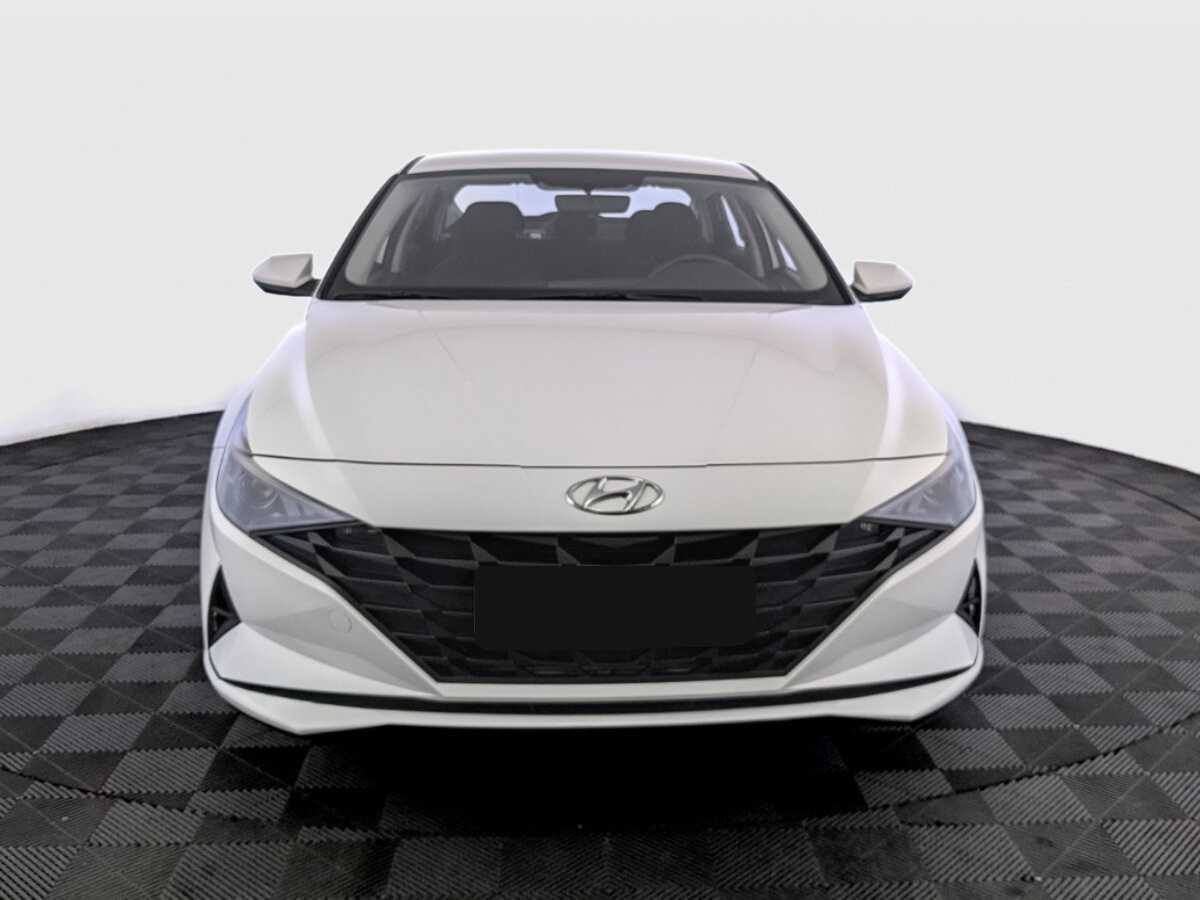Купить Hyundai Elantra с пробегом. Фото: #1