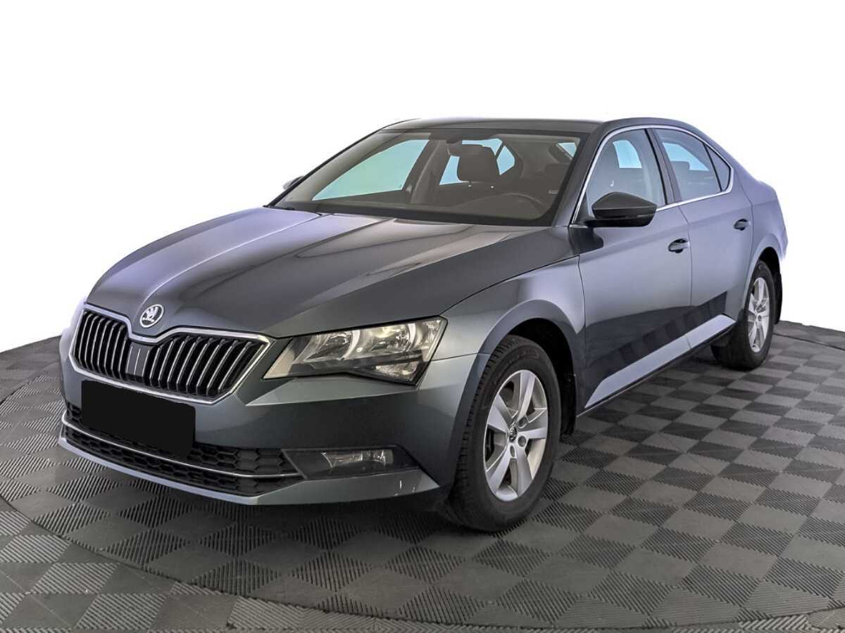 Купить Skoda Superb с пробегом. Посмотреть фото