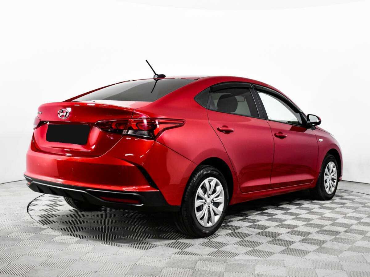 Купить Hyundai Solaris с пробегом. Фото: #4