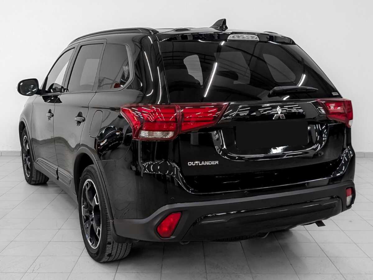 Купить Mitsubishi Outlander с пробегом. Фото: #6