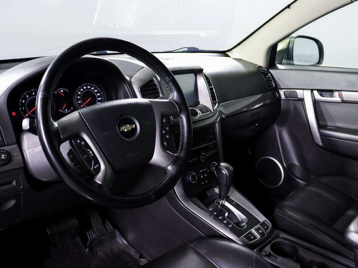 Купить Chevrolet Captiva с пробегом. Фото: #11