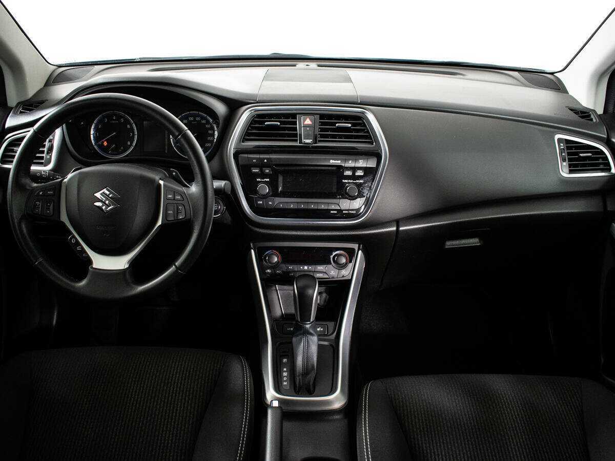 Купить Suzuki SX4 с пробегом. Фото: #10