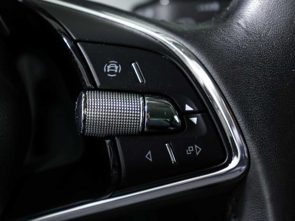 Купить Skoda Rapid с пробегом. Фото: #17