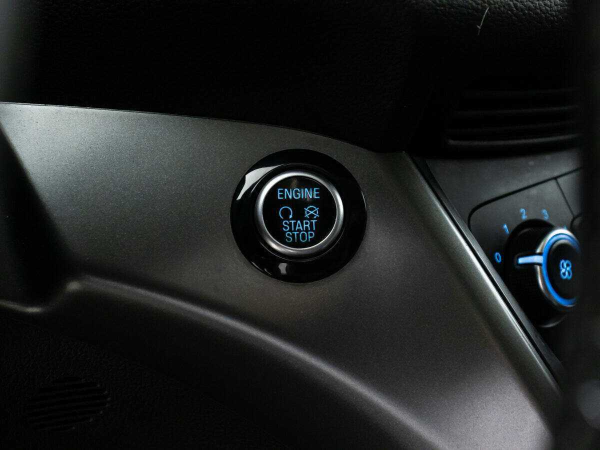 Купить Ford Kuga с пробегом. Фото: #15