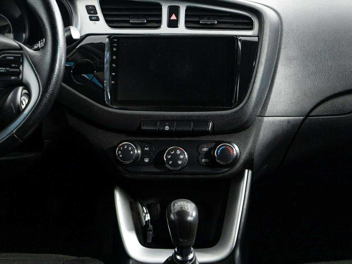 Купить Kia Ceed с пробегом. Фото: #13