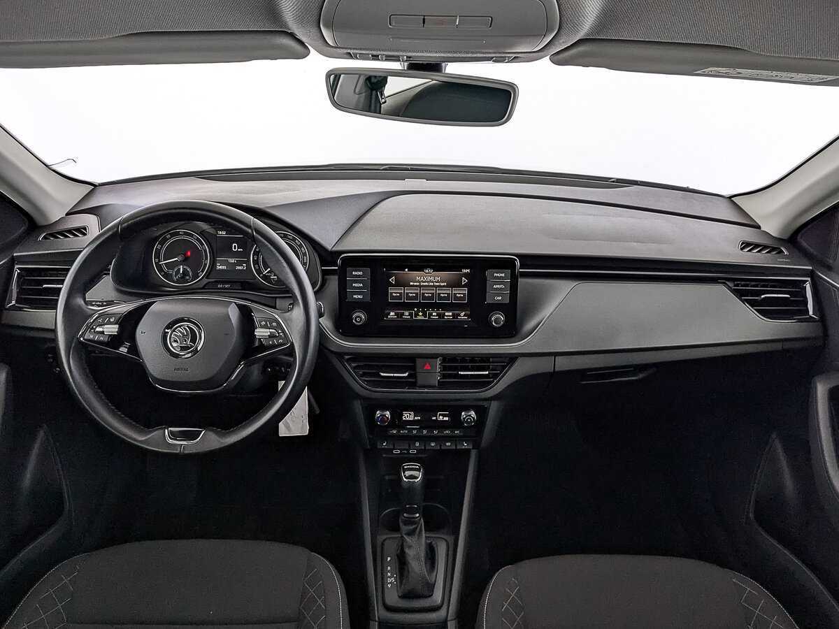 Купить Skoda Rapid с пробегом. Фото: #12