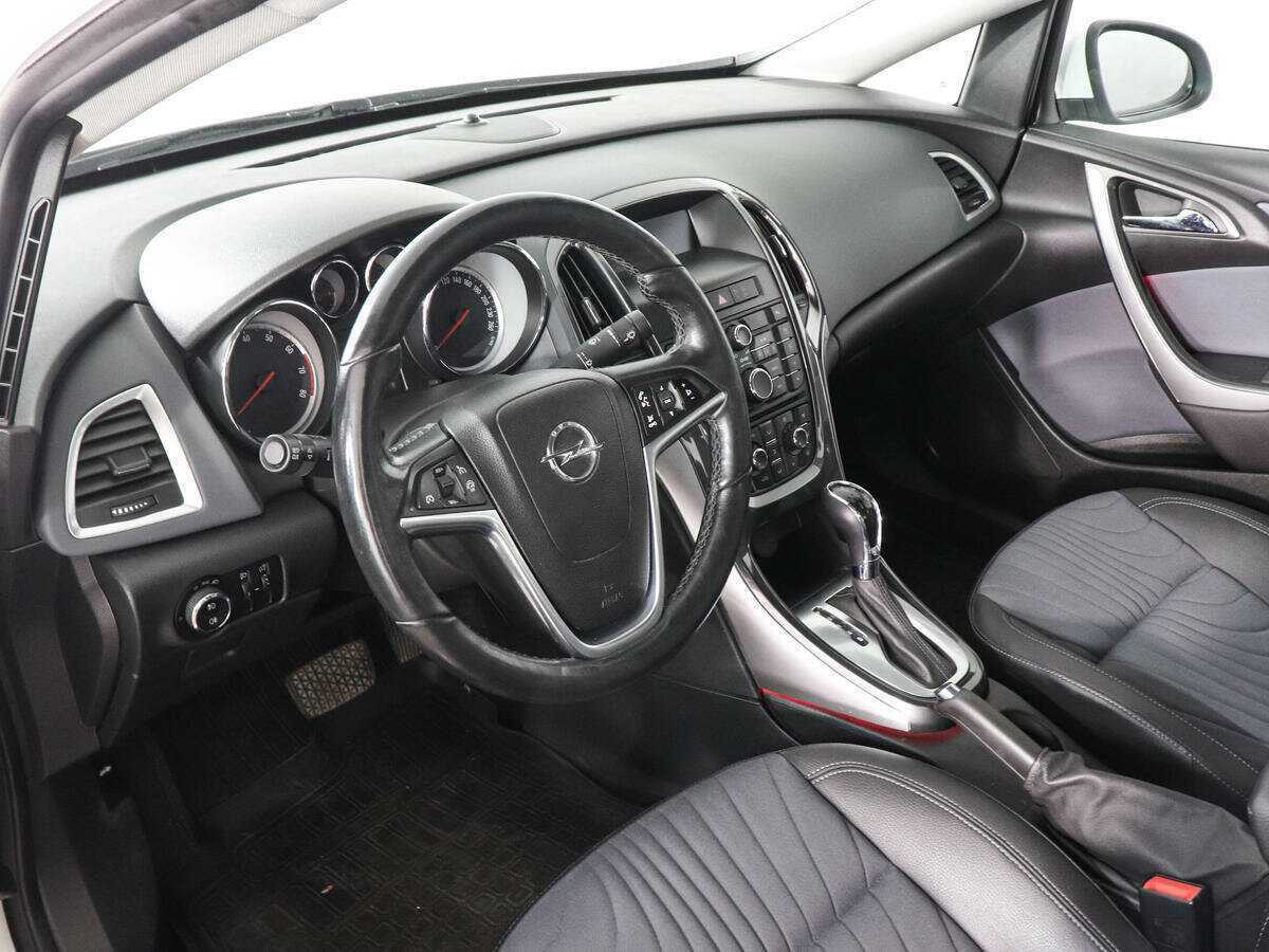Купить Opel Astra с пробегом. Фото: #8