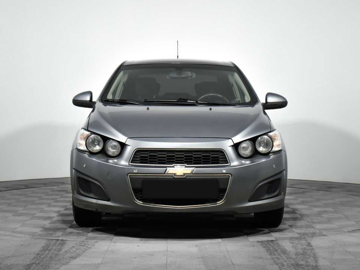 Купить Chevrolet Aveo с пробегом. Фото: #1