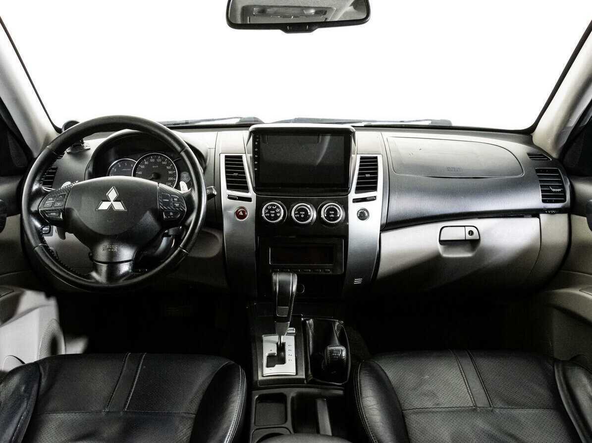 Купить Mitsubishi Pajero Sport с пробегом. Фото: #9
