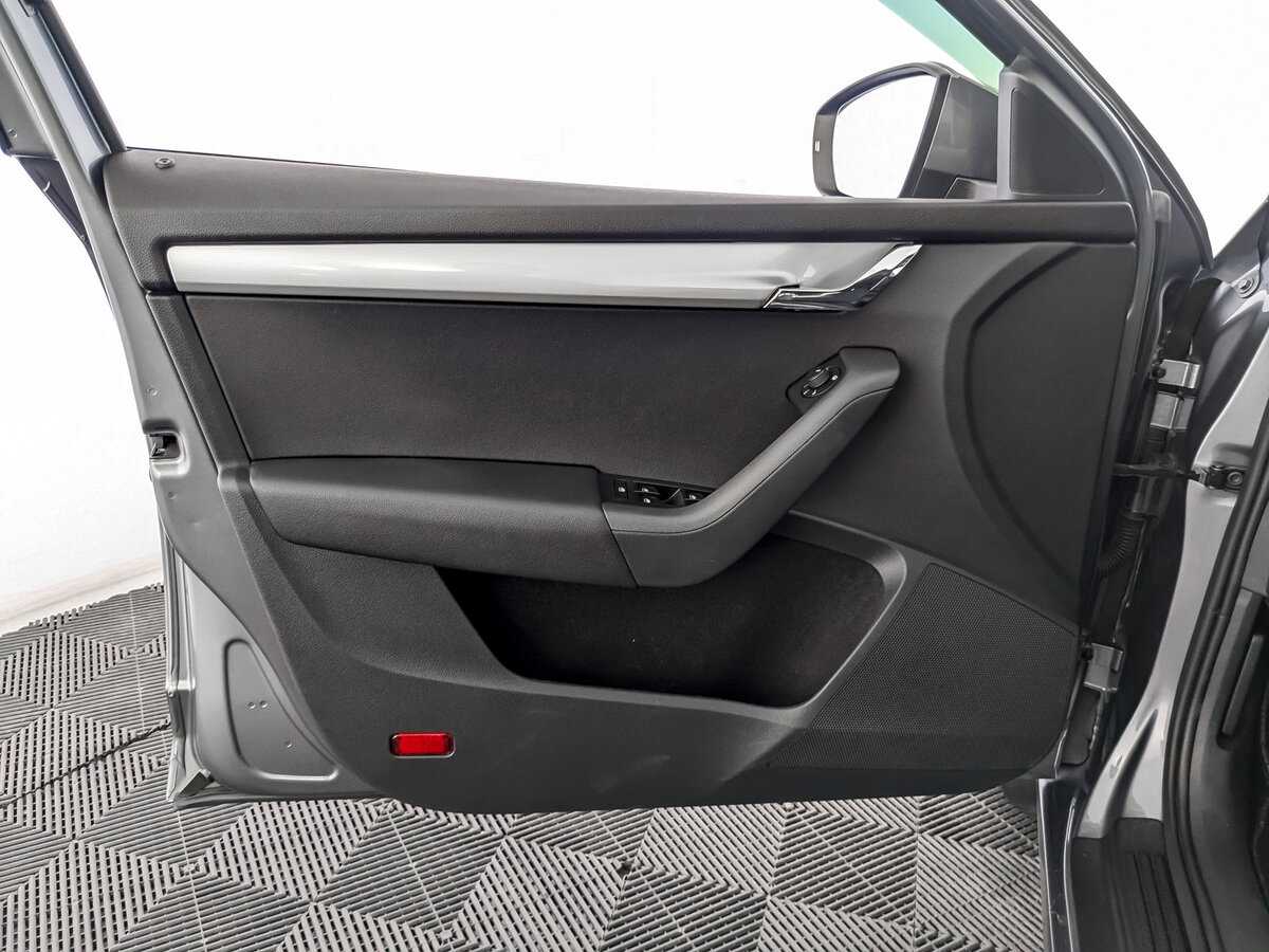 Купить Skoda Octavia с пробегом. Фото: #14