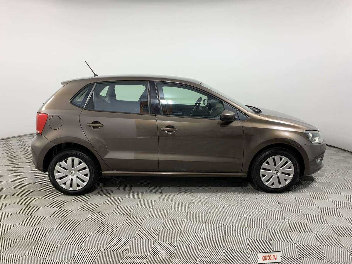 Купить Volkswagen Polo с пробегом. Фото: #3