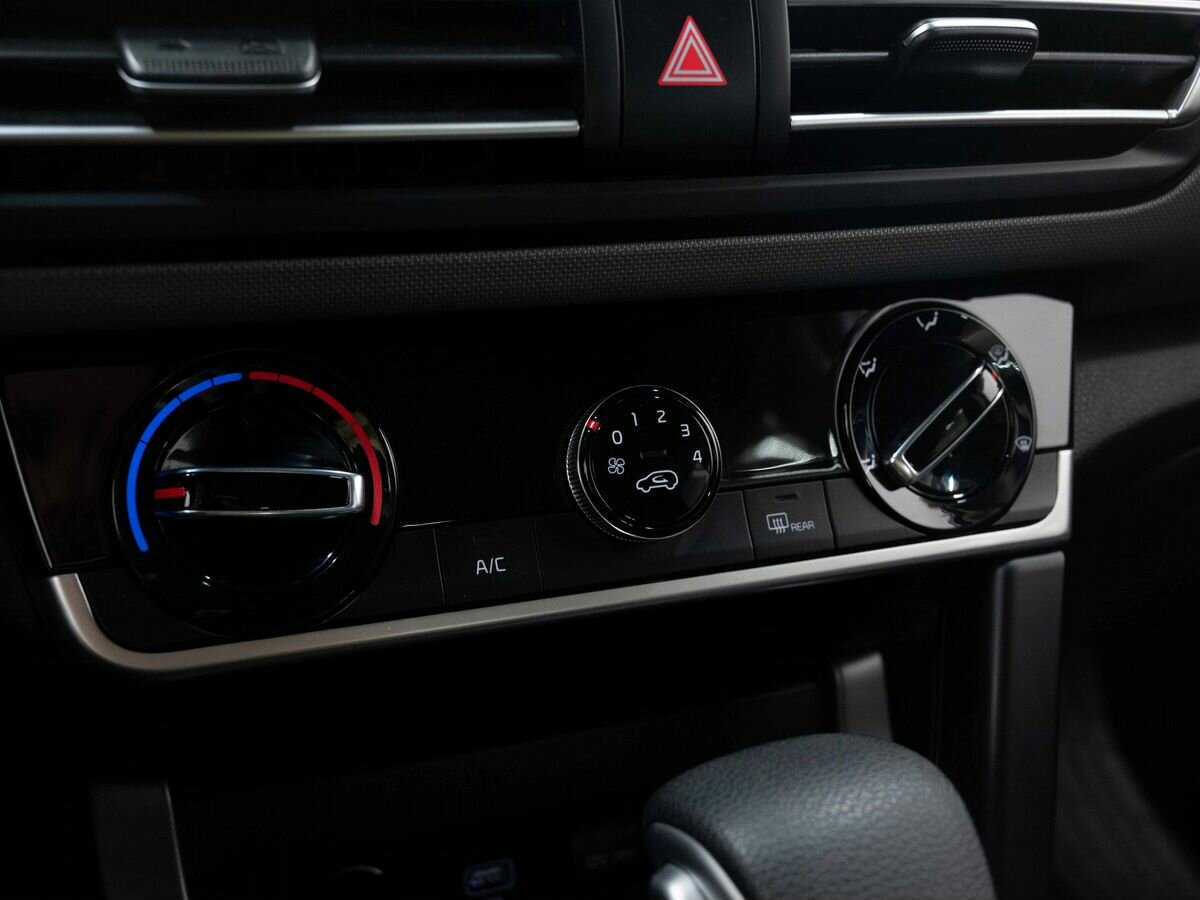 Купить Kia Seltos с пробегом. Фото: #17