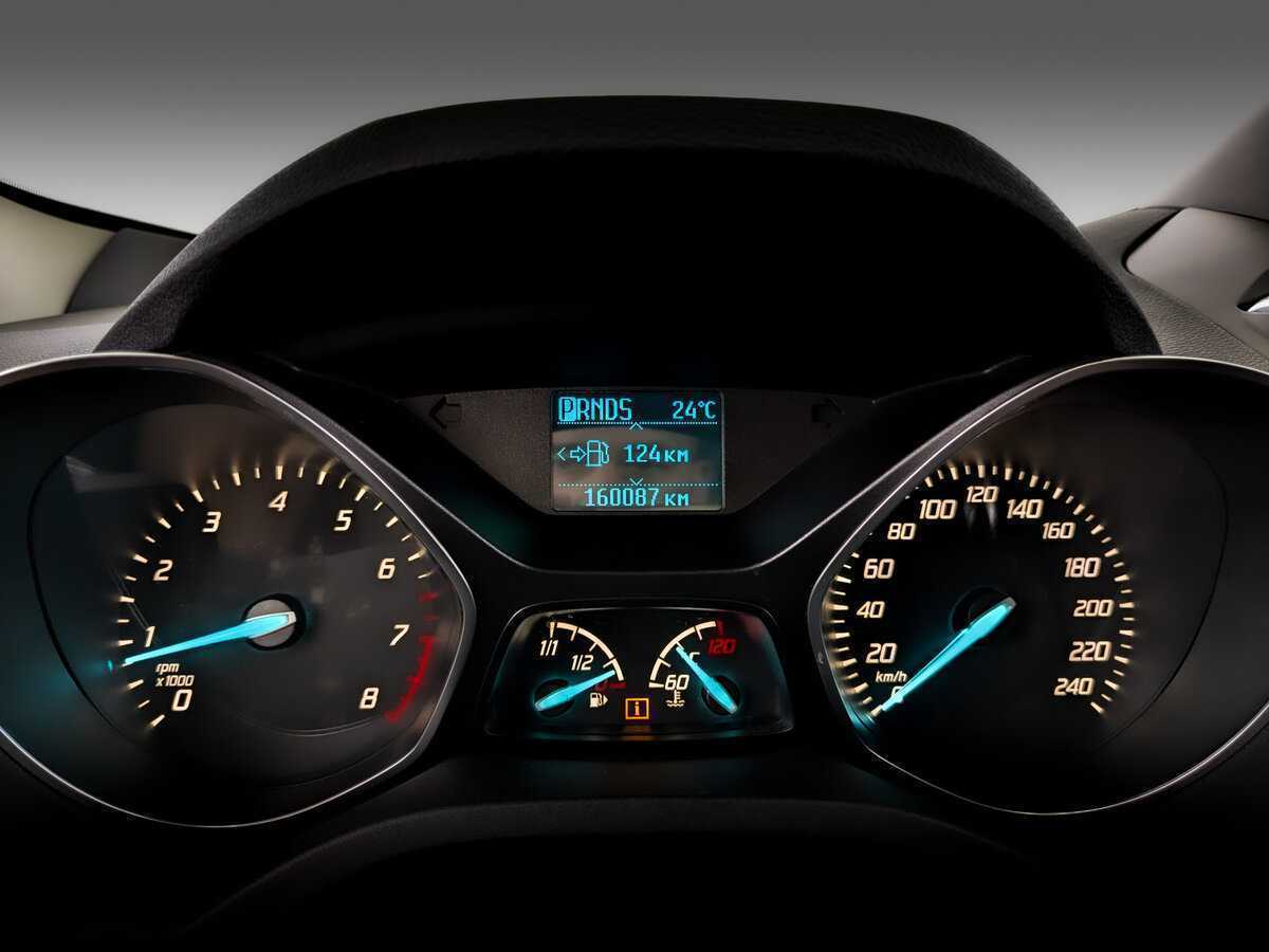 Купить Ford Kuga с пробегом. Фото: #10