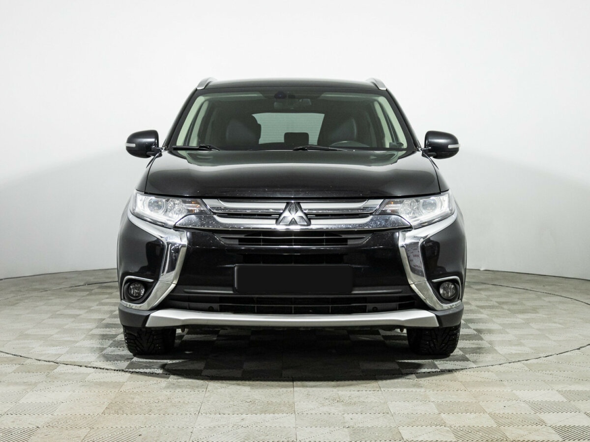 Купить Mitsubishi Outlander с пробегом. Фото: #1