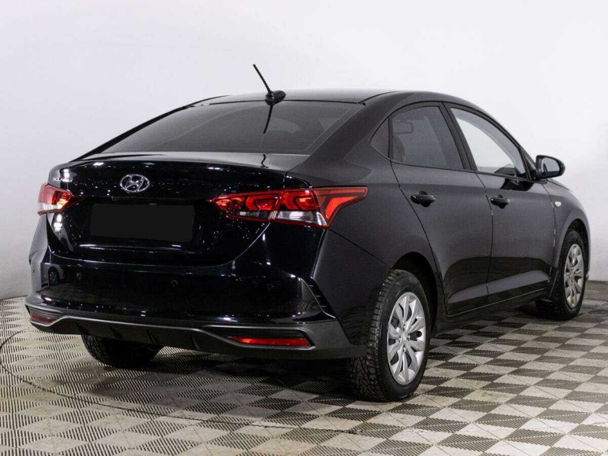 Купить Hyundai Solaris с пробегом. Фото: #4