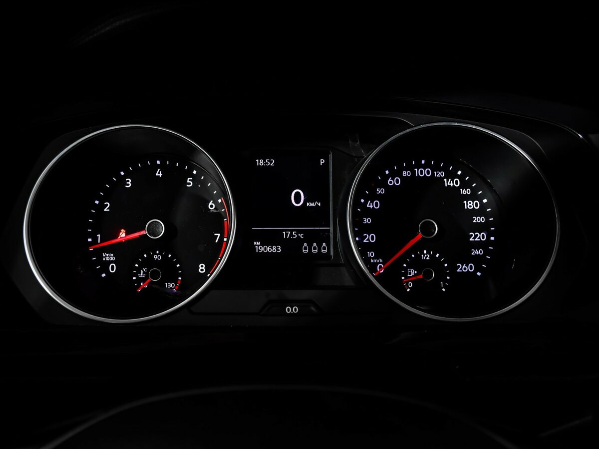 Купить Volkswagen Tiguan с пробегом. Фото: #7
